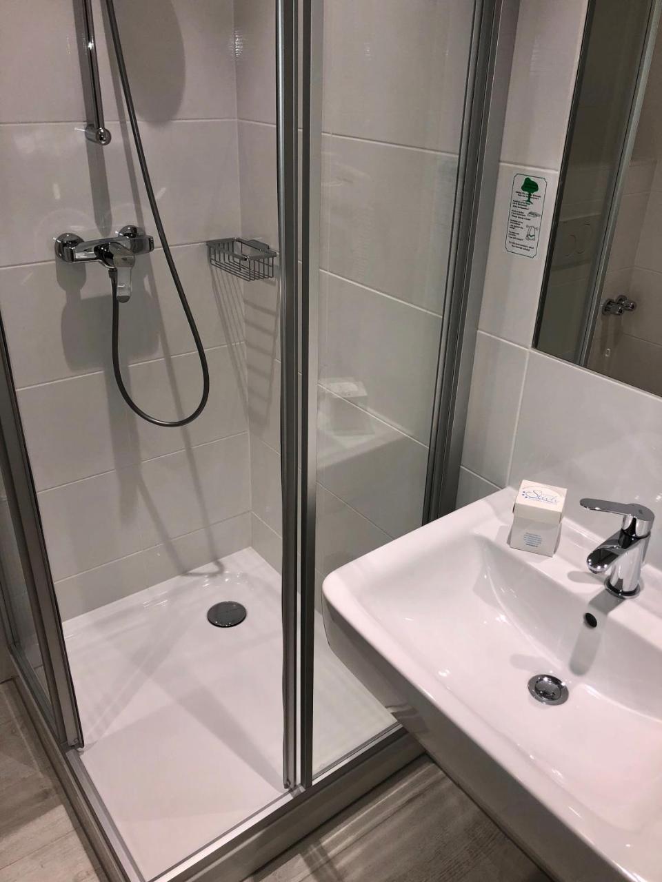 Hotel Stich Manhartsbrunn Buitenkant foto