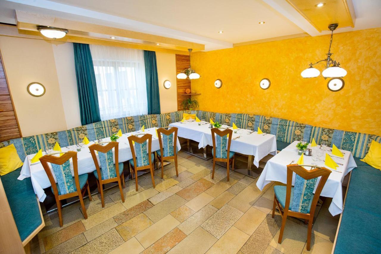 Hotel Stich Manhartsbrunn Buitenkant foto